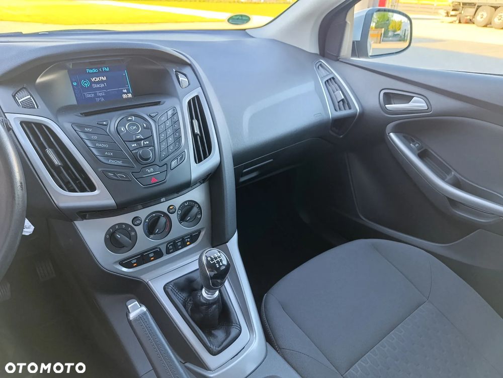Ford Focus 1.0 EcoBoost Trend - 14