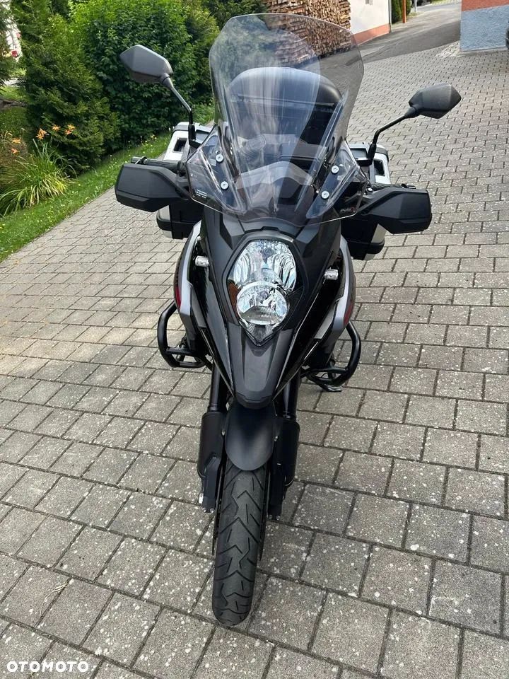 Suzuki V-STROM - 2