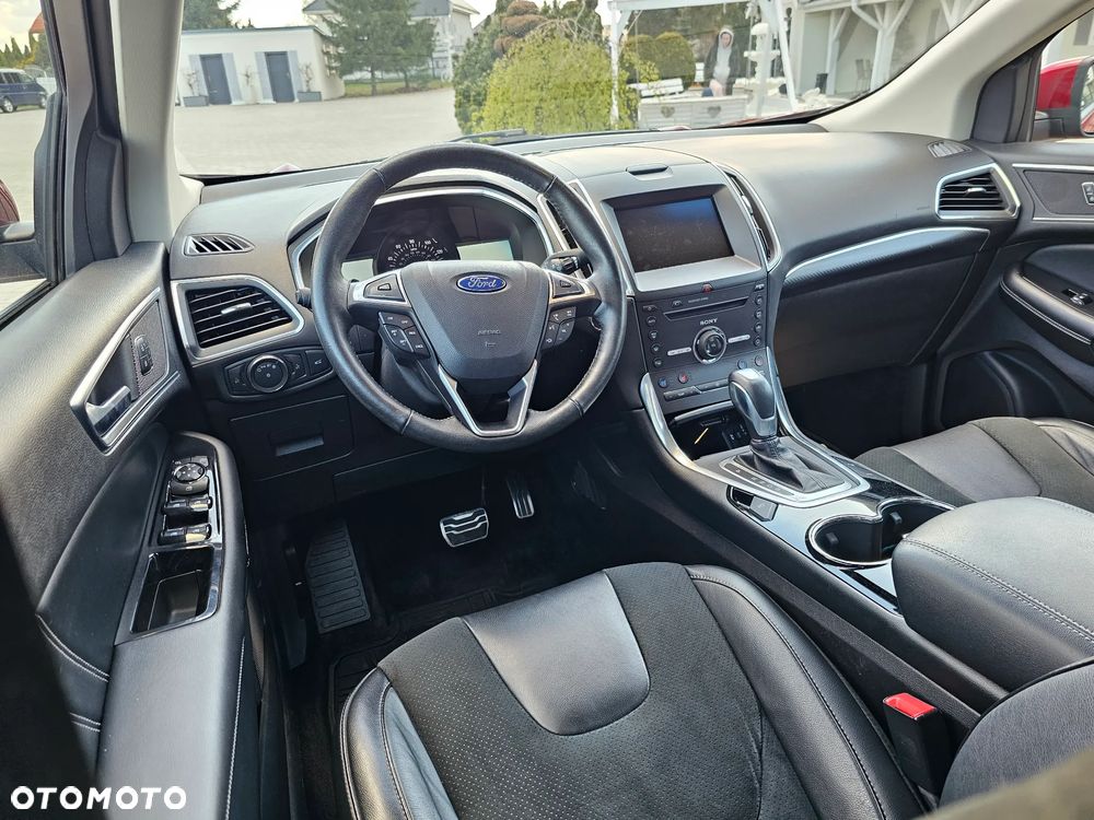 Ford Edge - 4