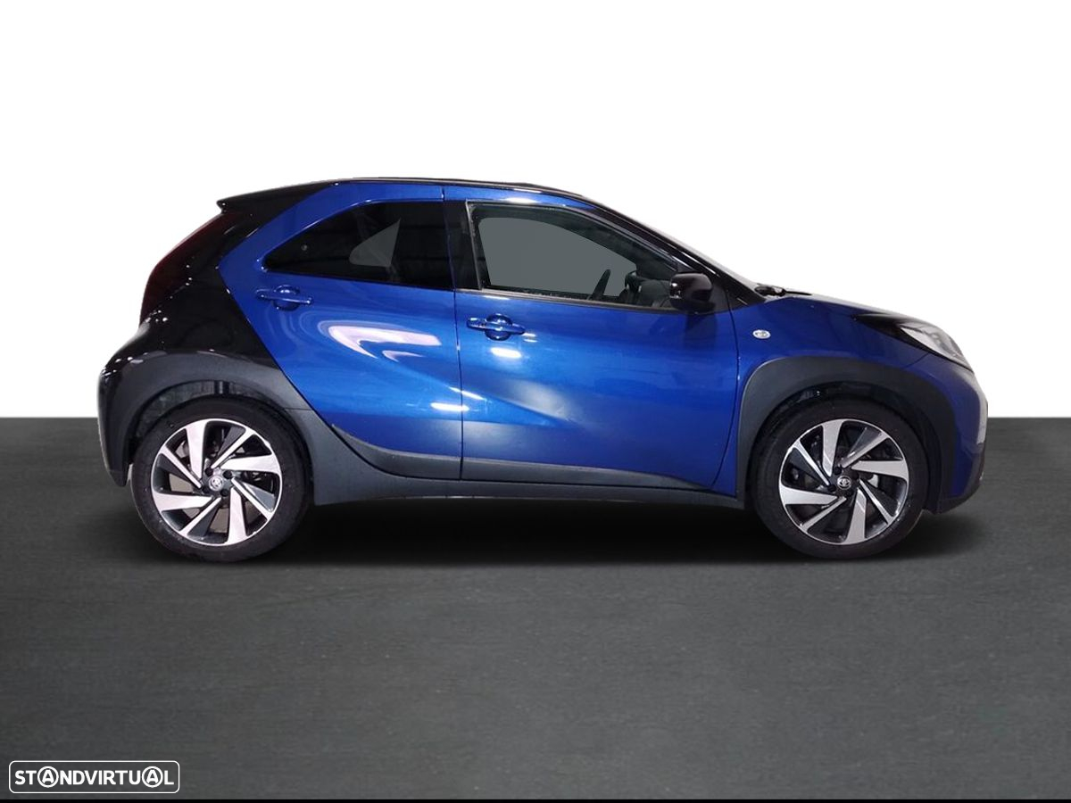 Toyota Aygo X 1.0 Envy - 12
