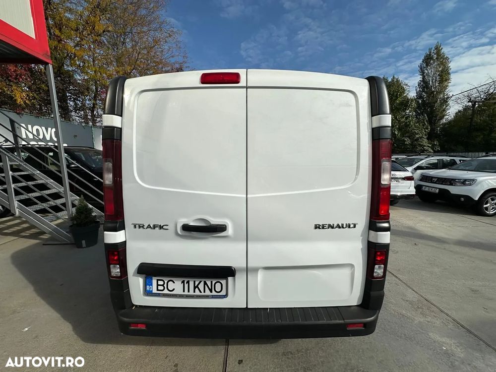Renault Trafic - 7