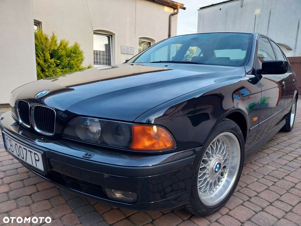 BMW Seria 5 523i - 1