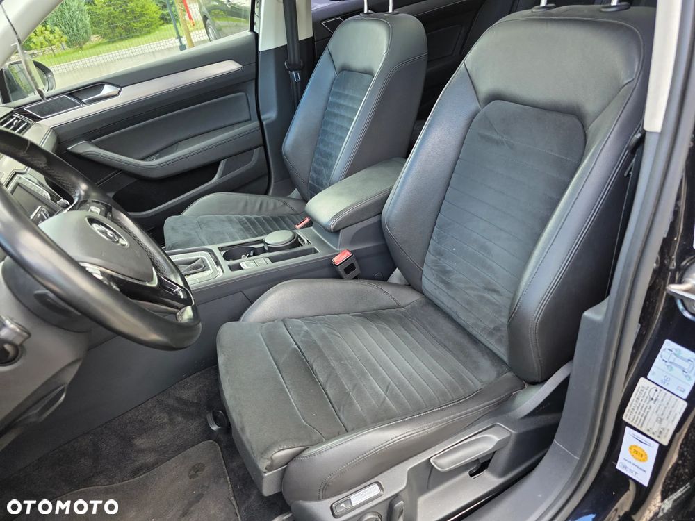 Volkswagen Passat Variant 2.0 TDI SCR 4Motion DSG (BMT) Highline - 25