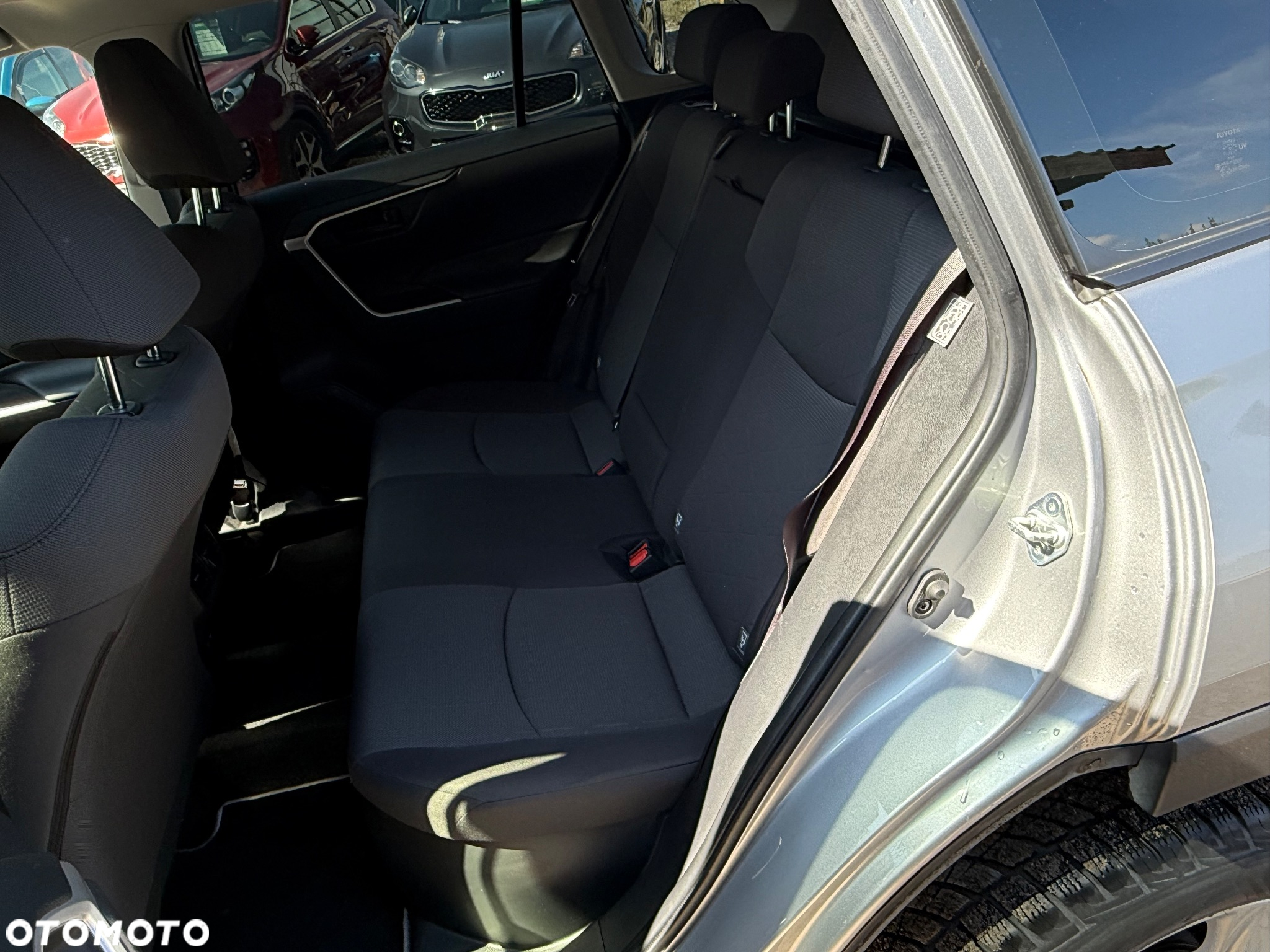 Toyota RAV4 2.5 Hybrid Comfort 4x2 - 14