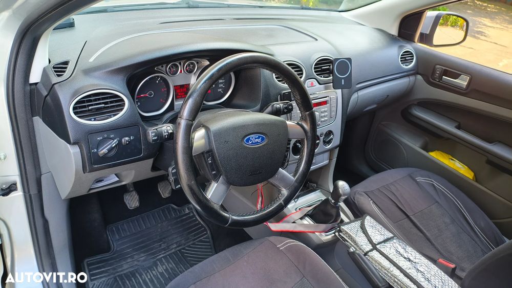 Ford Focus 1.6 TDCi Trend - 11