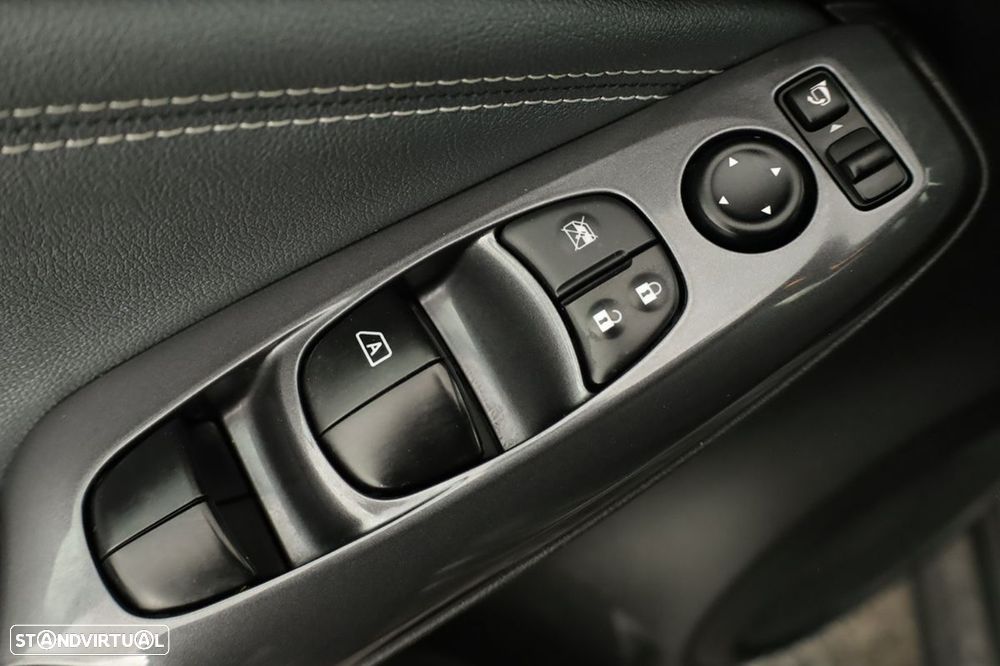 Nissan Juke 1.0 DIG-T N-Connecta DCT - 20