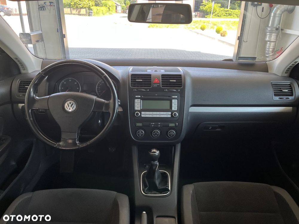 Volkswagen Jetta 1.9 TDI DPF Comfortline - 8