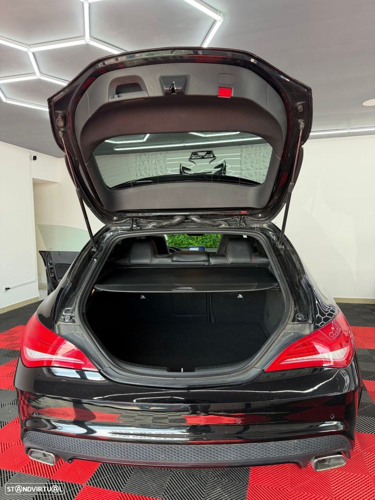 Mercedes-Benz CLA 200 d Shooting Brake AMG Line - 21