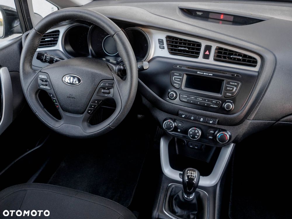 Kia Ceed 1.4 CVVT - 34