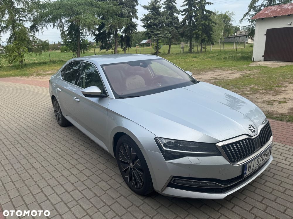 Skoda Superb 2.0 TDI SCR L&K DSG - 2