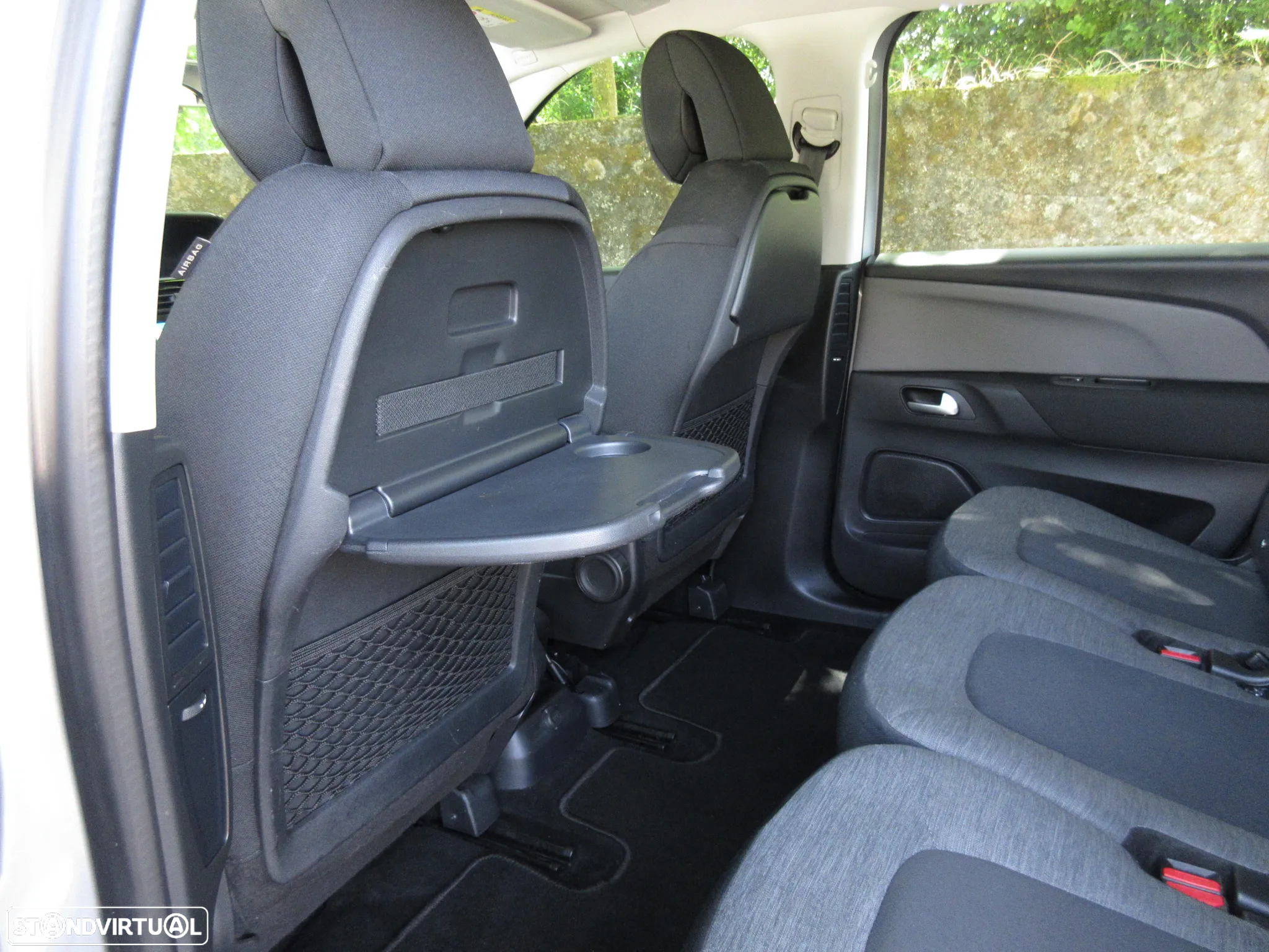 Citroën C4 Picasso 1.6 BlueHDi Shine EAT6 - 29