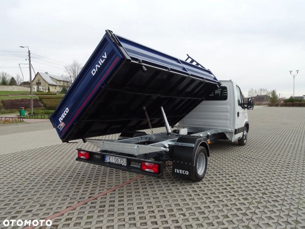Iveco DAILY - 16