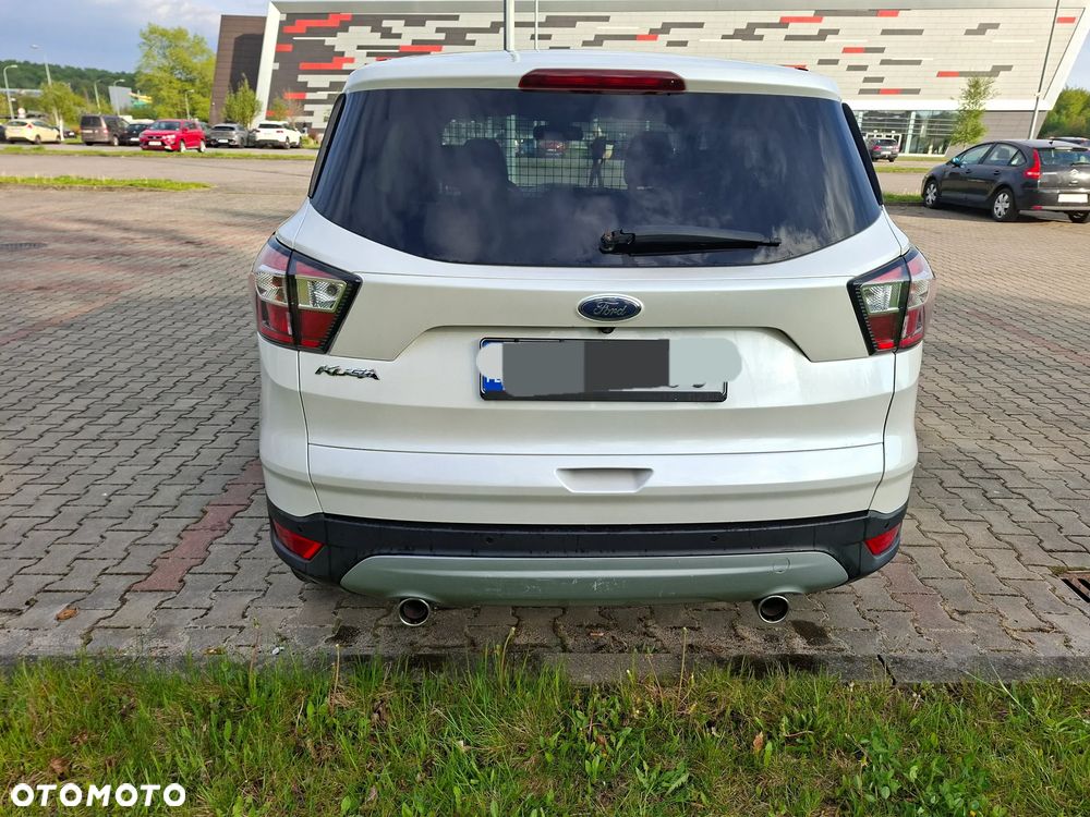 Ford Kuga 2.0 TDCi 4x4 Titanium - 3