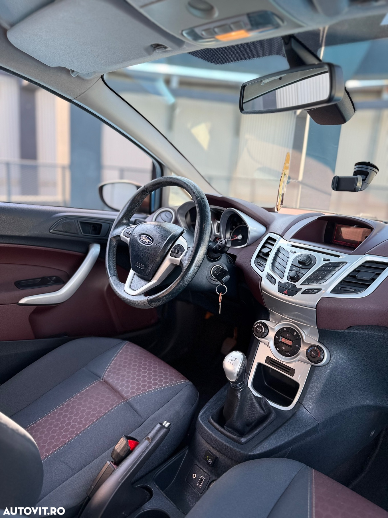 Ford Fiesta 1.4i Titanium - 6
