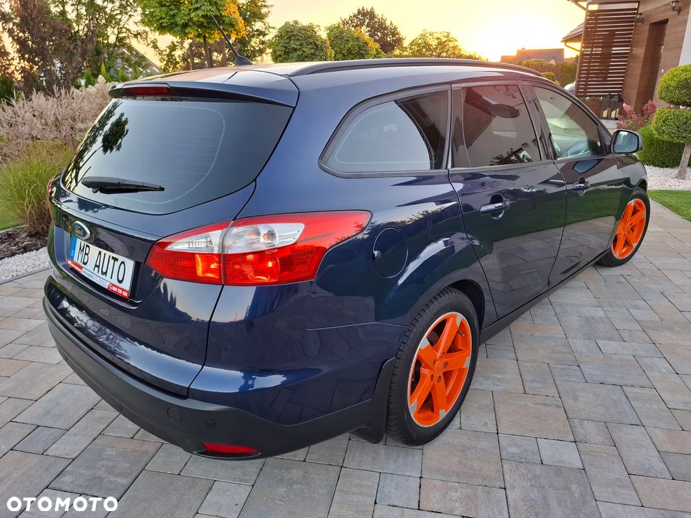 Ford Focus 1.6 TDCi DPF Champions Edition - 21