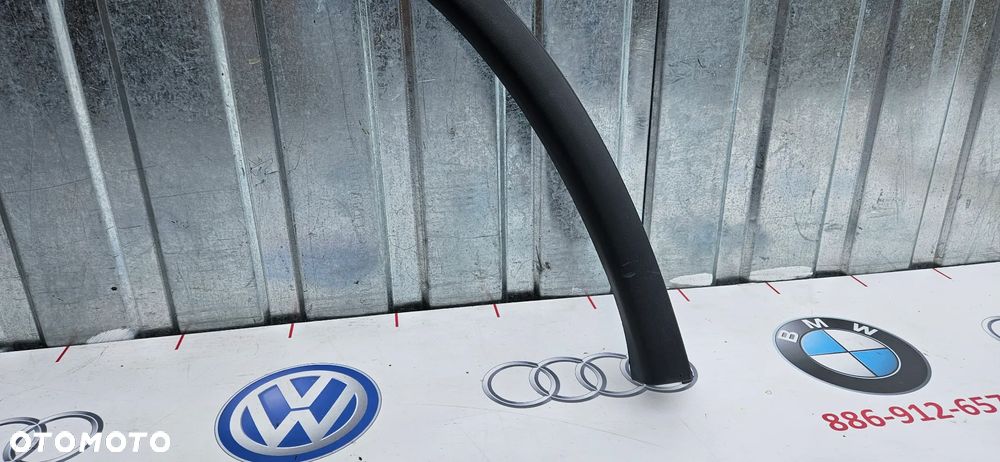 Dodge Durango 2017- wersja SXT  Listwa błotnika Nakładka Hokej Osłona Błotnik Błotnik tył prawy tylna prawa 57010618AA - 6