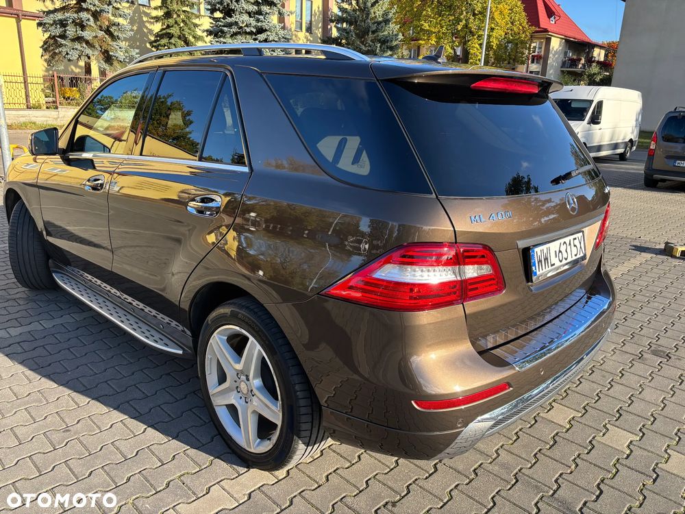 Mercedes-Benz ML 400 4-Matic - 15
