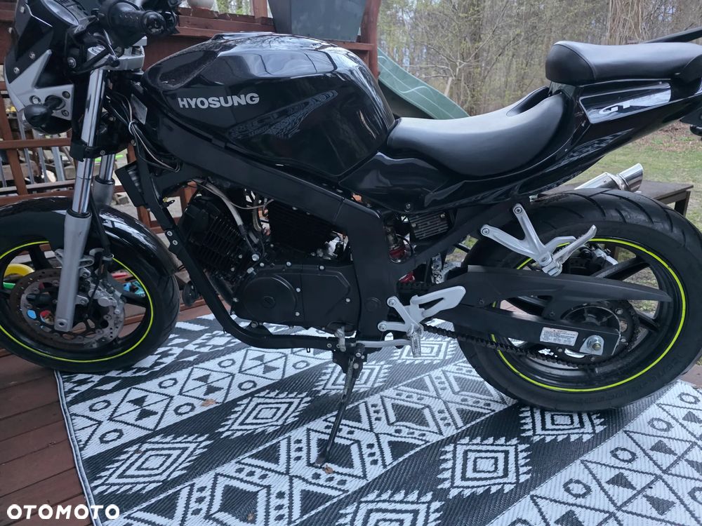 Hyosung GT Comet - 7