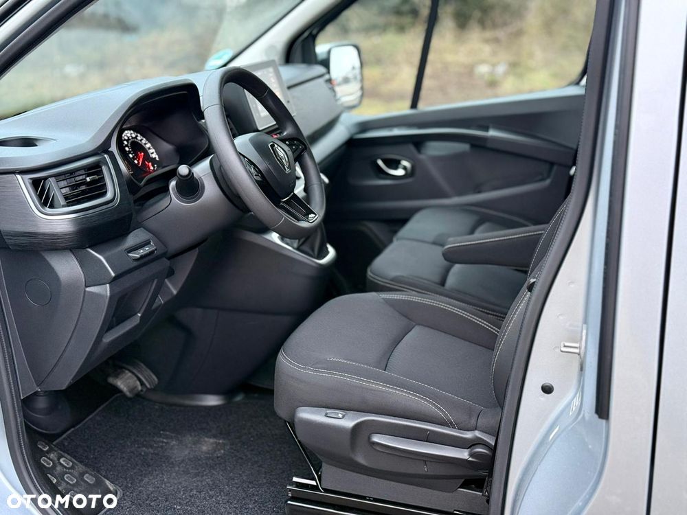 Renault Trafic 2.0 dCi EDC - 18