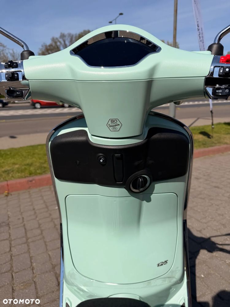 Vespa Primavera - 4