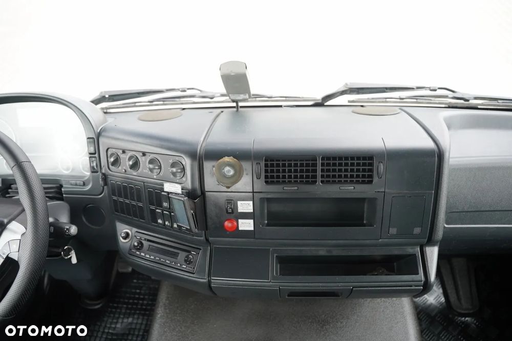 MAN TGM 18.290 / 4X2 / DO PRZEWOZU SZKŁA / HDS HIAB 122 E-2 / PLATFORMA  / UDŹWIG : 4 800 KG / STEROWANIE RADIOWE / EURO 5 - 31