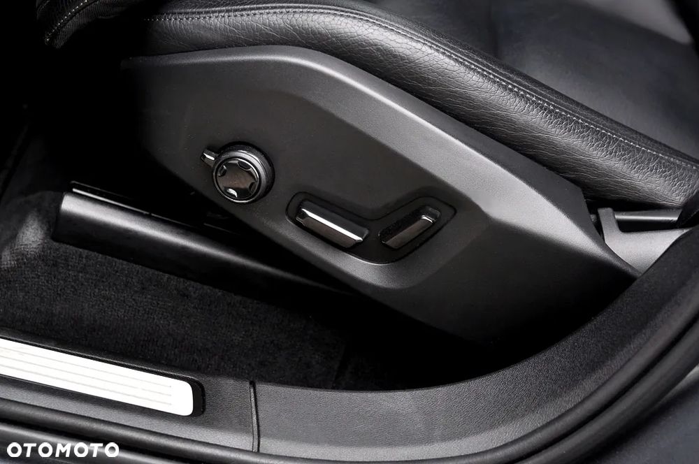 Volvo XC 60 T5 AWD Inscription - 21