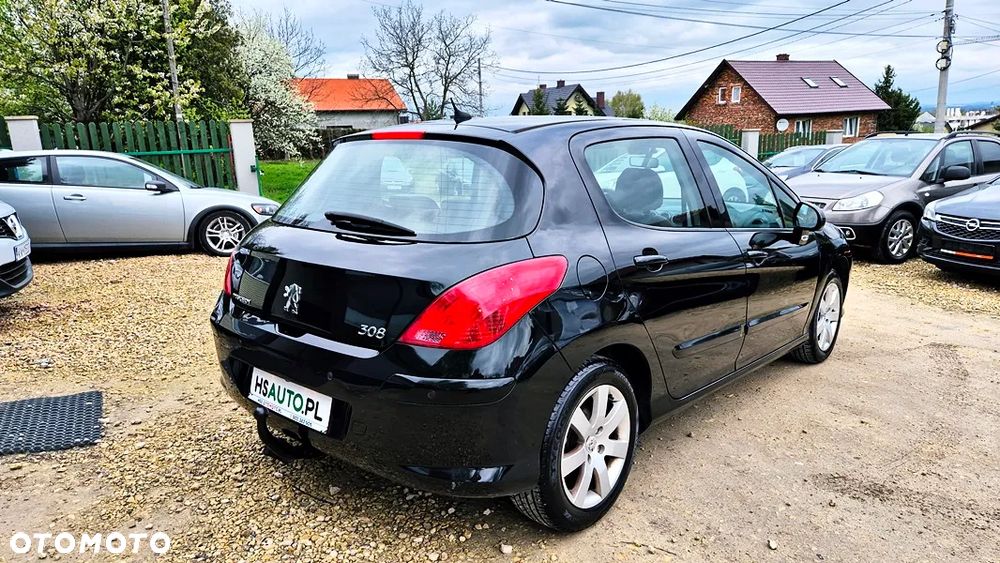 Peugeot 308 1.6 Premium Plus - 10