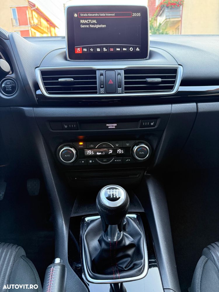 Mazda 3 SKYACTIV-G 120 Exclusive-Line - 35