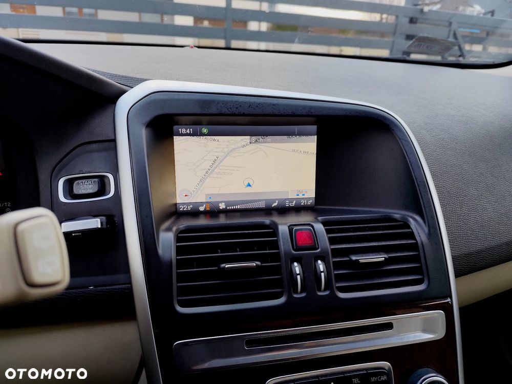 Volvo XC 60 D5 AWD Summum - 28