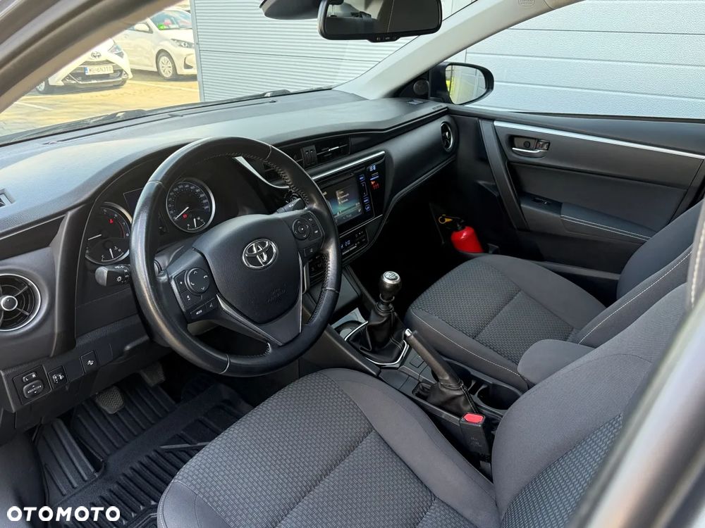 Toyota Corolla 1.6 Premium - 7