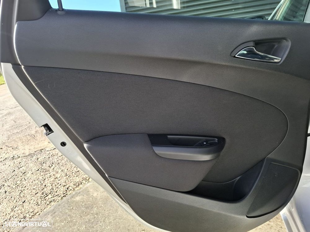 Opel Astra 1.6 CDTI Innovation S/S - 39