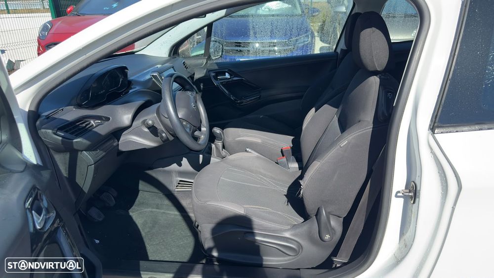 Peugeot 208 1.4 HDi Active - 18