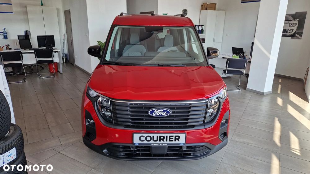 Ford Tourneo Courier 1.0 EcoBoost Titanium - 11