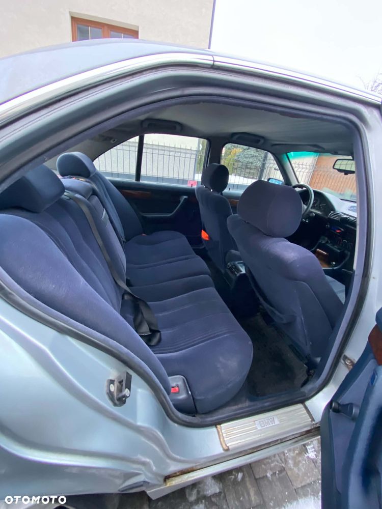 BMW Seria 5 525i - 8