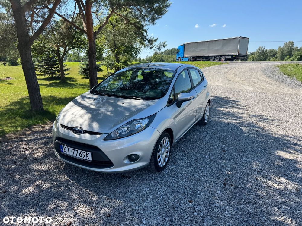 Ford Fiesta 1.4 Champions Edition - 36