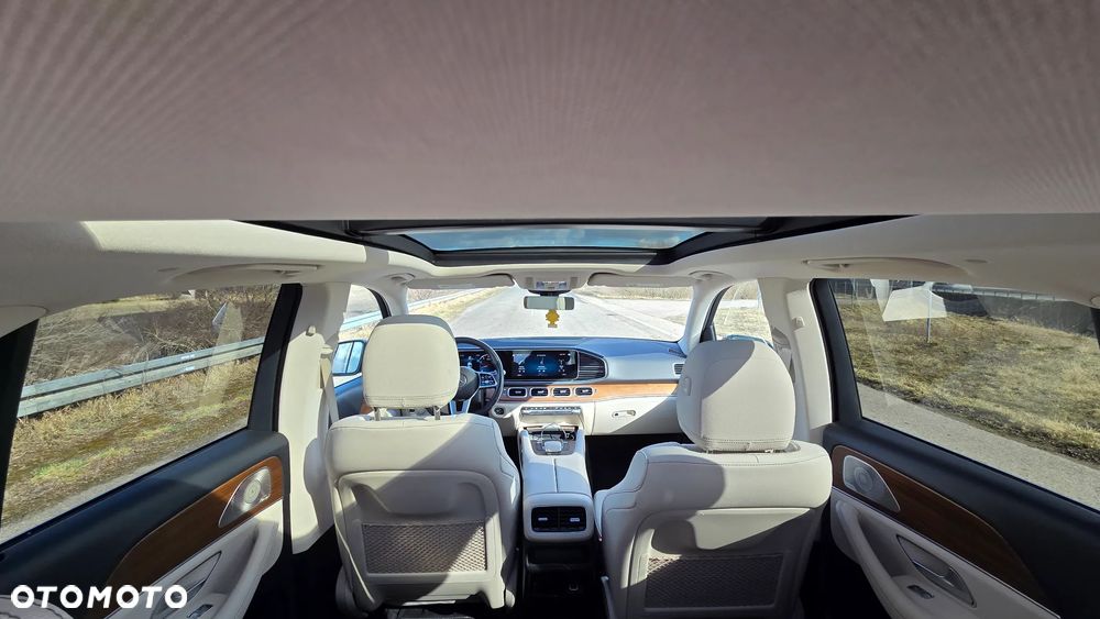 Mercedes-Benz GLE - 11