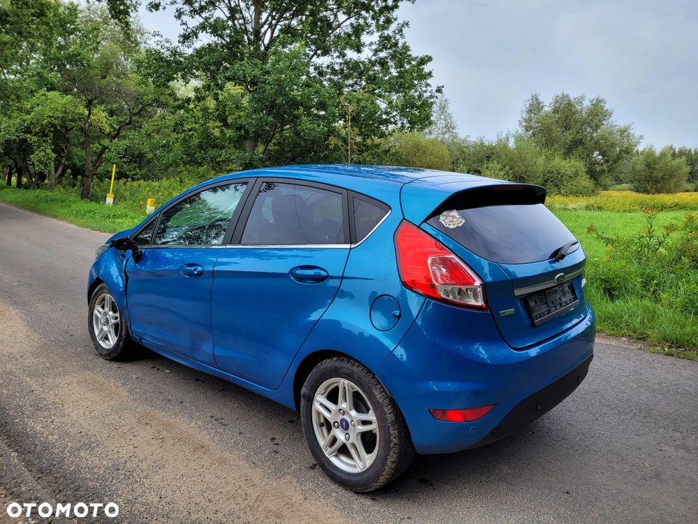 Ford Fiesta - 4