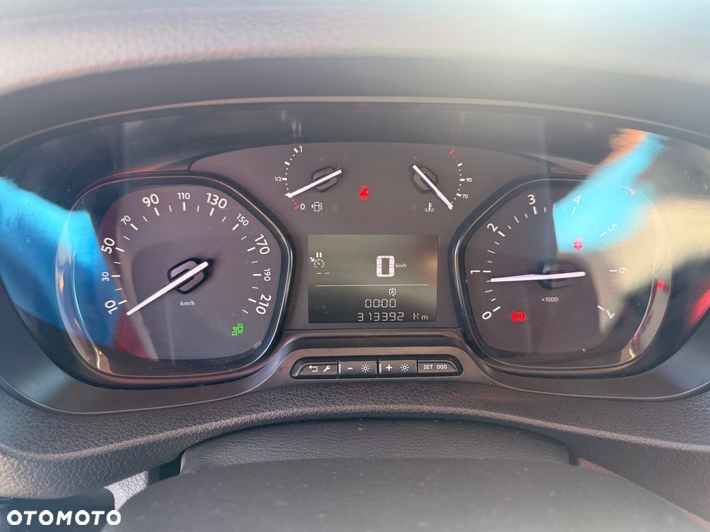 Peugeot EXPERT - 20