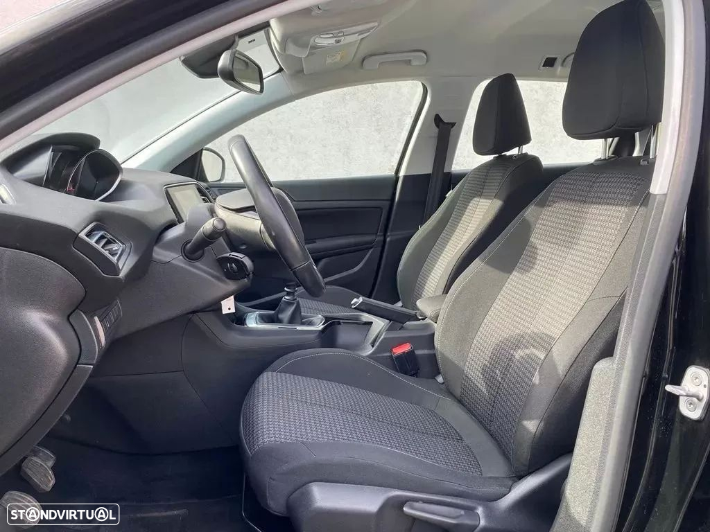 Peugeot 308 SW 1.2 PureTech Style - 10