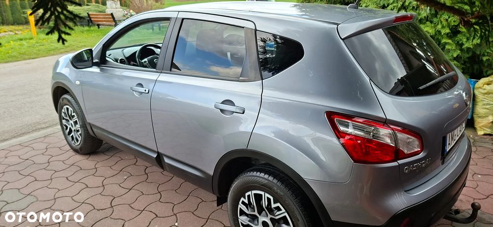 Nissan Qashqai - 1