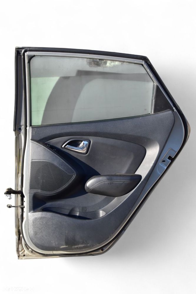Drzwi Prawy Tył HYUNDAI IX35 I Przedlift 09-12 kod lakieru: A3 - 7