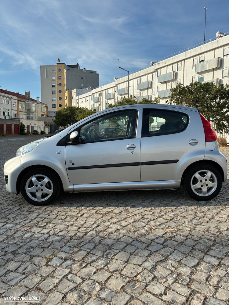 Peugeot 107 1.0 Black&Silver - 4