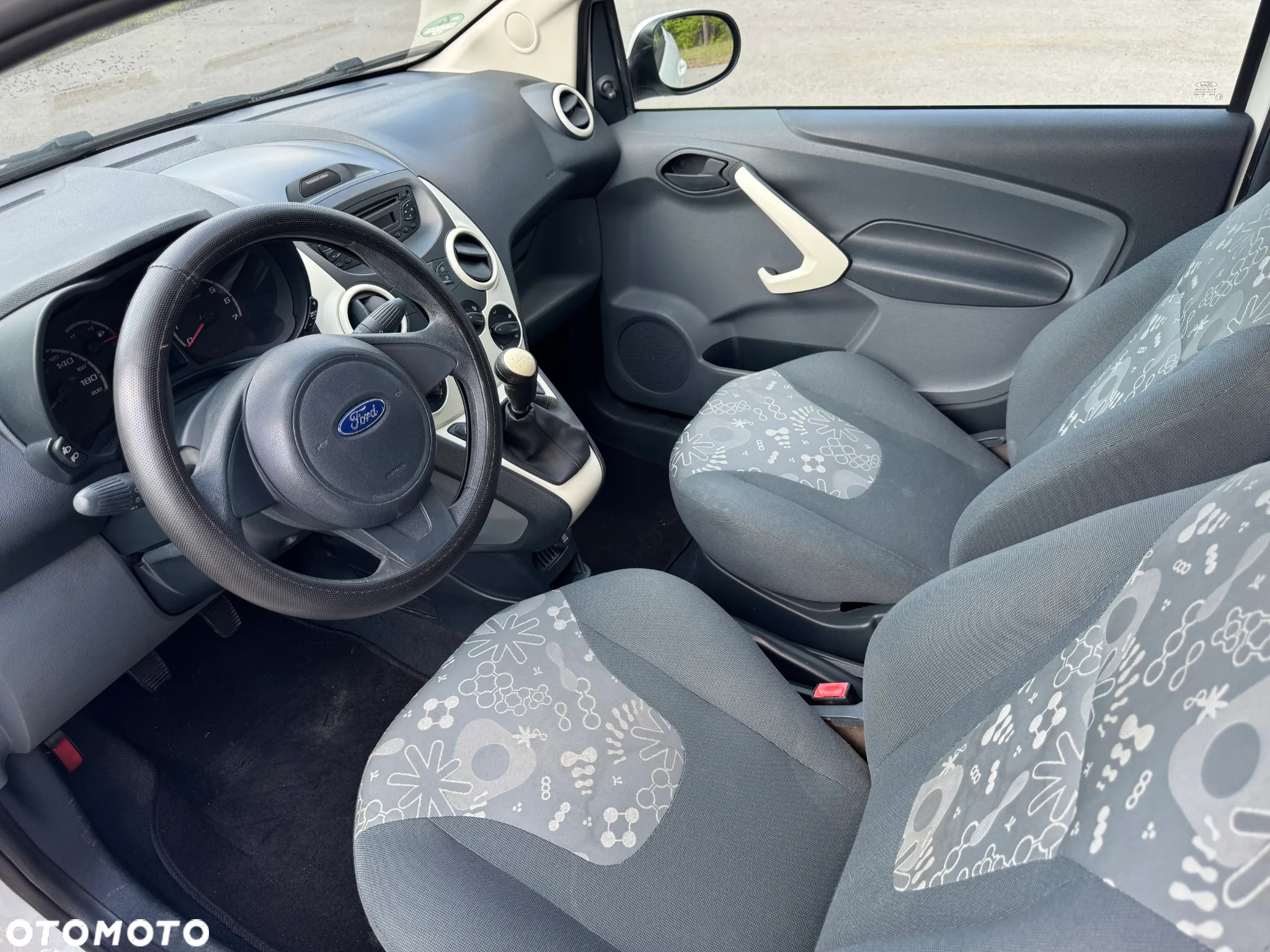 Ford KA 1.2 Titanium+ EU5 - 14