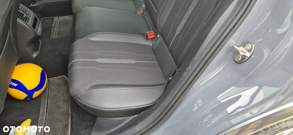 Cupra Formentor 1.4 e-Hybrid DSG - 6
