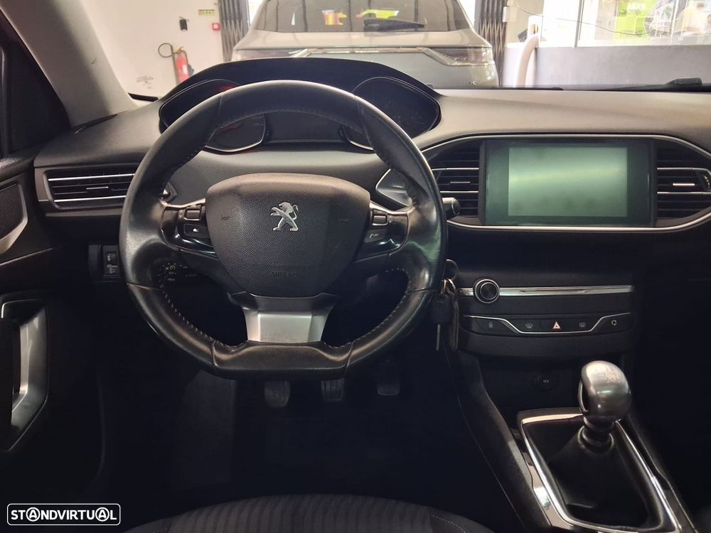 Peugeot 308 SW - 19