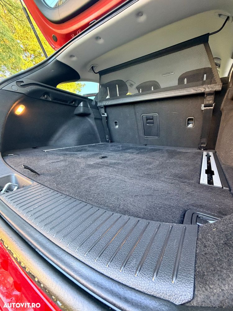 Hyundai i30 1.4 T-GDI DCT Premium - 31
