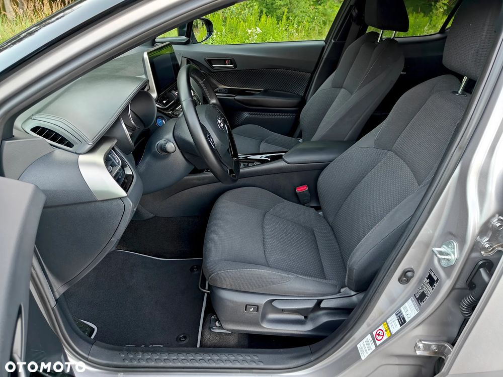 Toyota C-HR - 18