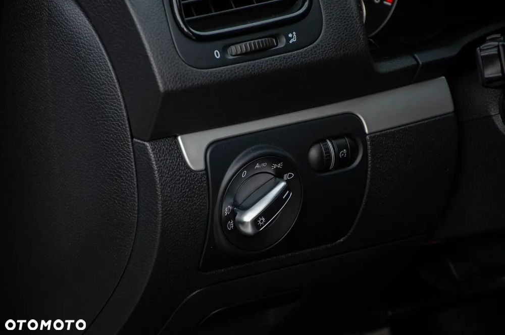 Volkswagen Scirocco 1.4 TSI Edition - 29