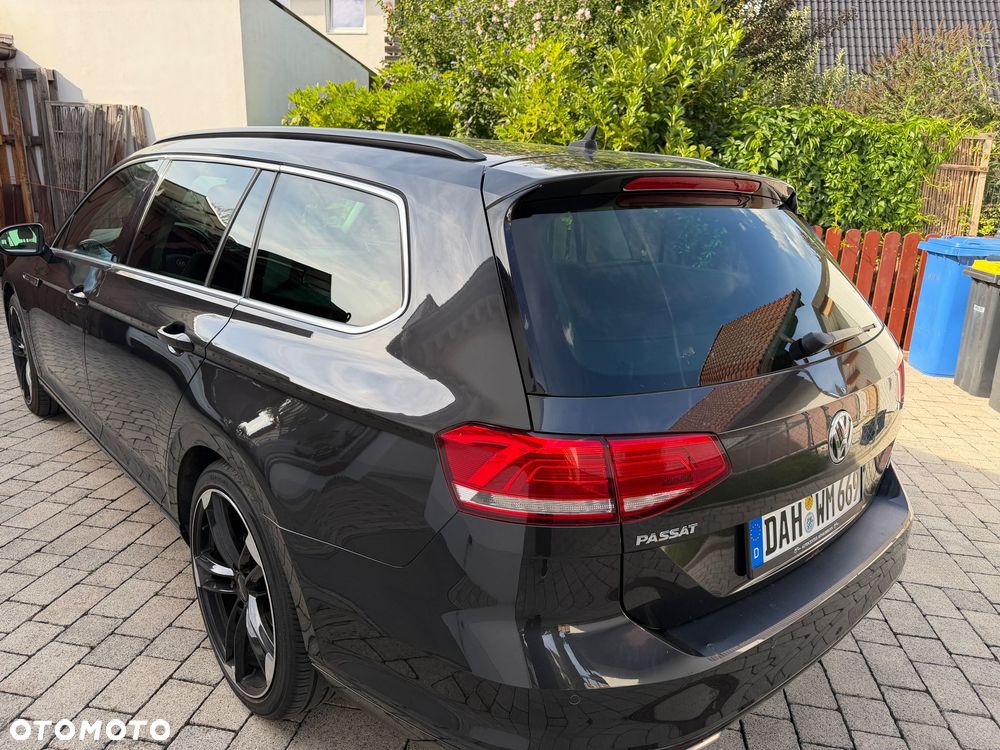 Volkswagen Passat 2.0 TDI (BlueMotion Technology) Highline - 6