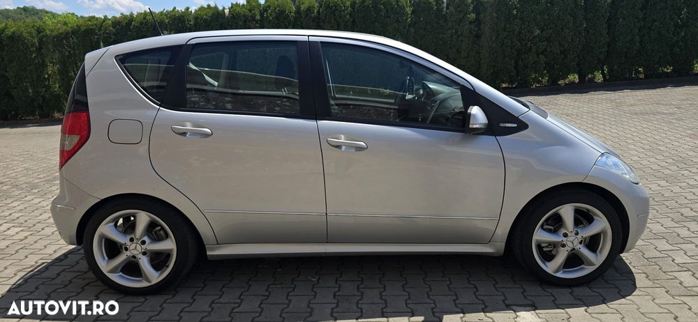 Mercedes-Benz A 160 BlueEfficiency Special Edition - 5